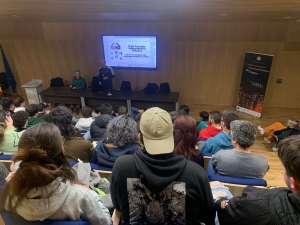 Charla de Sergio Vera sobre videojuegos inclusivos